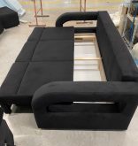 Modna kanapa z pufą z dużą powierzchnią spania ALIZE 16