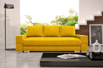Żółta kanapa w salonie rozkładana SIMONA A 123