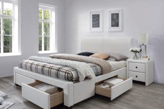 Wielokolorowe łóżko tapicerowane z szufladami MODERO 160 80