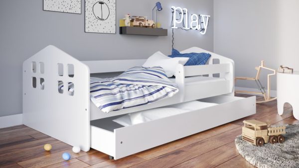 JAŚ 140- białe łóżko łóżeczko z materacem i szufladą w kształcie domku 1