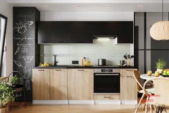 Meble kuchenne czarne z drewnem i blatem 240 cm TORRES 116