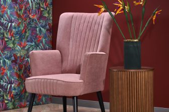 Miękki fotel wypoczynkowy z wysokim oparciem DELGAD - modne kolory 89