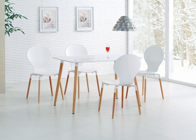 Stół skandynawski z krzesłami - pomysł na doskonałe wnętrze. Propozycje 20 zestawów z szybką dostawą. 42