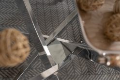 Stół szklany prostokątny ze srebrnymi skośnymi nogami AGISO 6