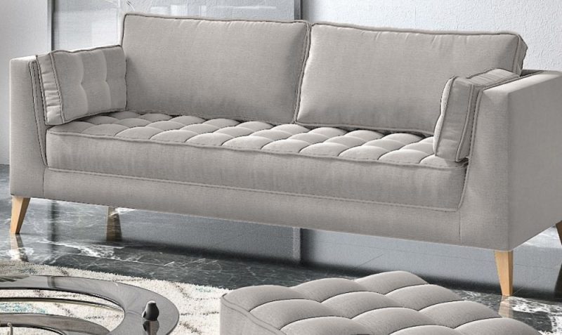 Czy kanapa pikowana to zawsze styl glamour? Propozycje 30 najpiękniejszych kanap, które musisz mieć w swoim salonie! 39