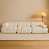 Biała duża sofa do siedzenia