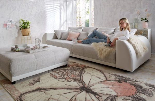 Olbrzymia sofa do leżenia