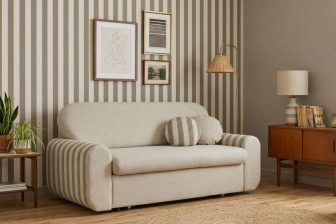 Bardzo ładna sofa 3 osobowa rozkładana do przodu