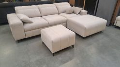 Cudowna sofa rozkładana do spania z gniazdem USB DOLCE 8