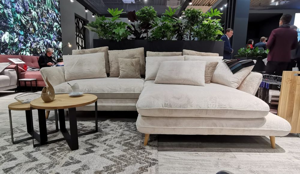 Nowatorski narożnik z funkcją spania na drewnianych nogach CASCADA 5 Nowatorski narożnik z funkcją spania na drewnianych nogach CASCADA 3