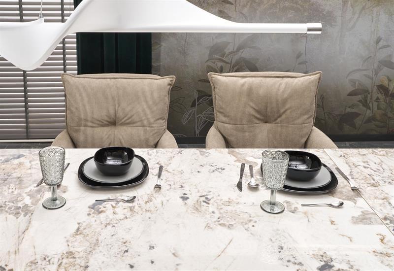 Ekstrawagancki stół rozkładany z marmurowym blatem 160-240 FERNANDO 2 marmurowy stół