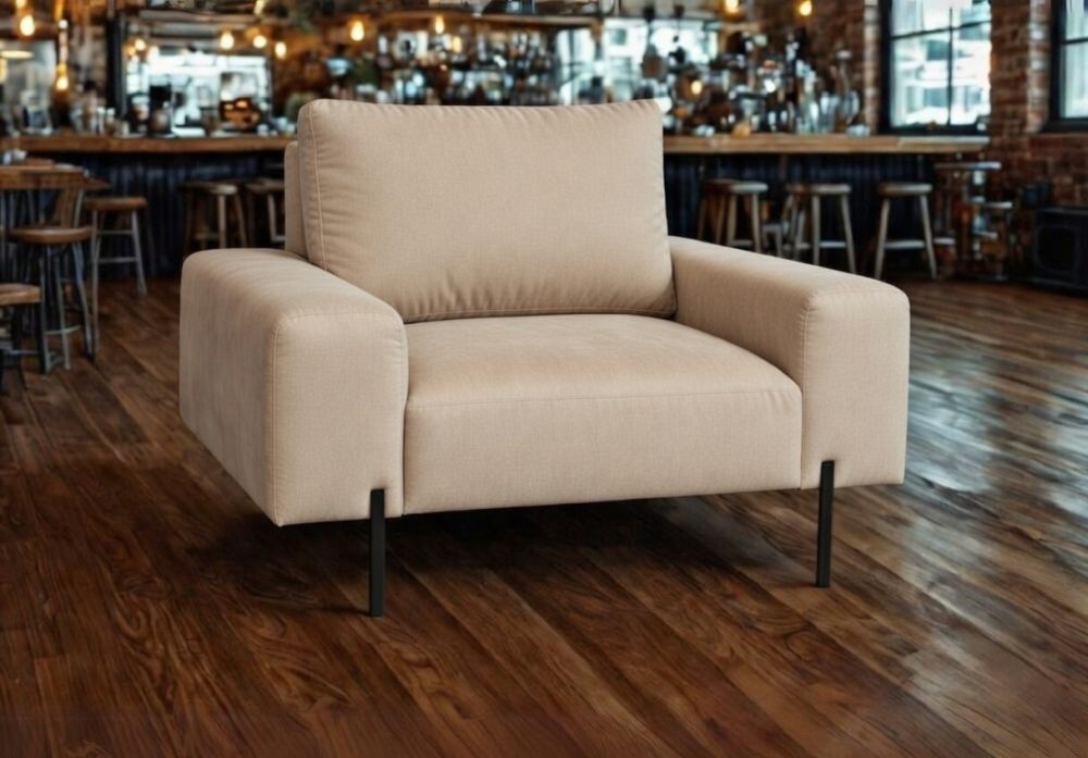 Loftowy fotel z dużym siedziskiem ALEXANDER 1 Beżowy fotel loftowy do dużego salonu