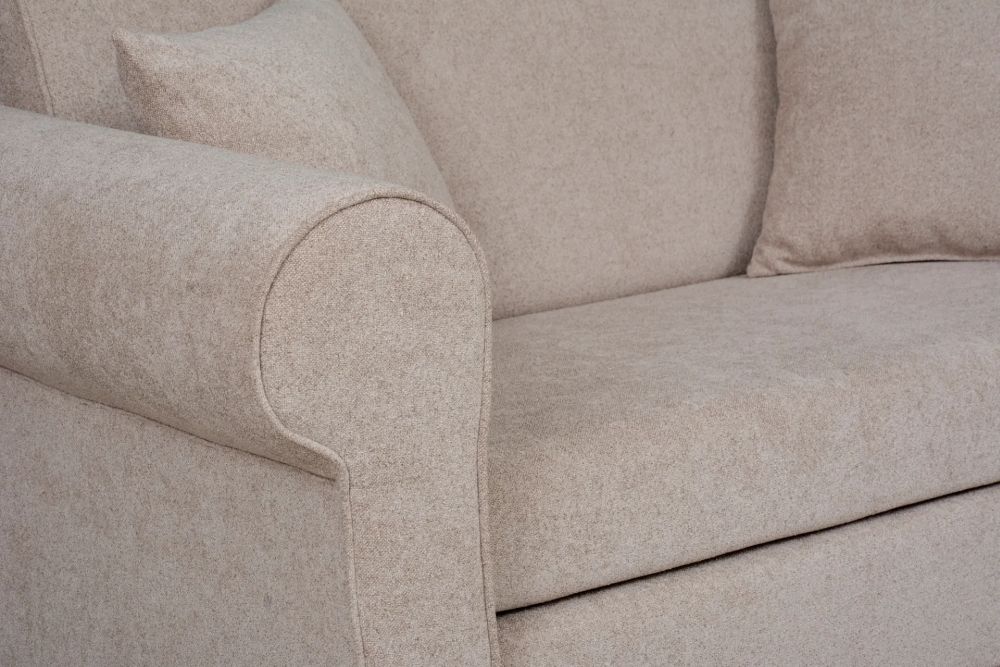 Mała kanapa brytyjska z funkcją spania dla dwóch osób DOVER 1 7 Mała kanapa brytyjska z funkcją spania dla dwóch osób DOVER 1 5