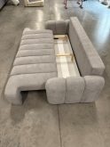 Przecudna sofa z funkcją spania na sprężynach DAFNE 10