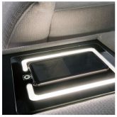 Rozkładany narożnik do wielkiego salonu w domu z ukrytym barkiem i ładowarką ASTON 16 19