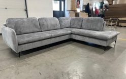 Narożnik loft do wypoczynku na wysokich nogach z dużymi poduchami HOVER 6