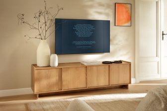 Szafka telewizyjna pod duży telewizor