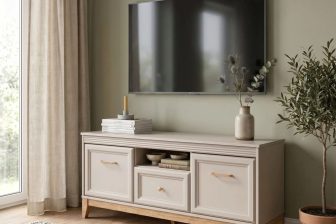 Elegancka szafka RTV 136cm GLASGOW 8 7 Ekskluzywna szafka RTV kaszmir ze złotem w tradycyjnym stylu